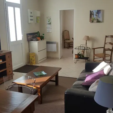 La Maison Du Pontac 度假居 维勒纳沃-多农